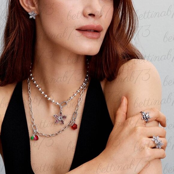 Pandora Stranger Things Hellfire Club Dice Dangle Charm - Picture 6 of 6